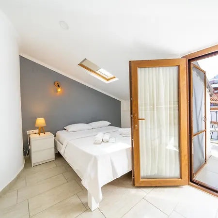 Appart hôtel Yoga House *