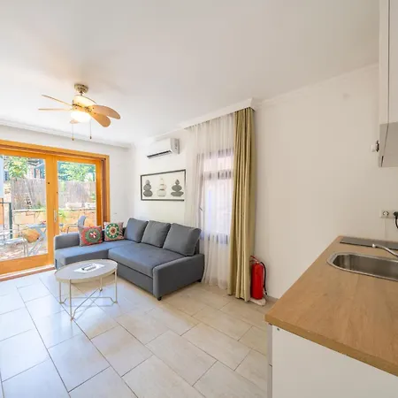 Yoga House Appart hôtel Kaş